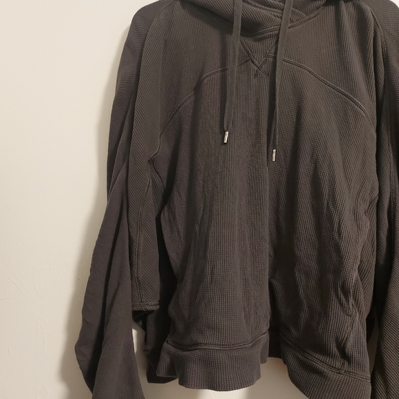 🌱 Lululemon Hoodie - Picture 4 of 6